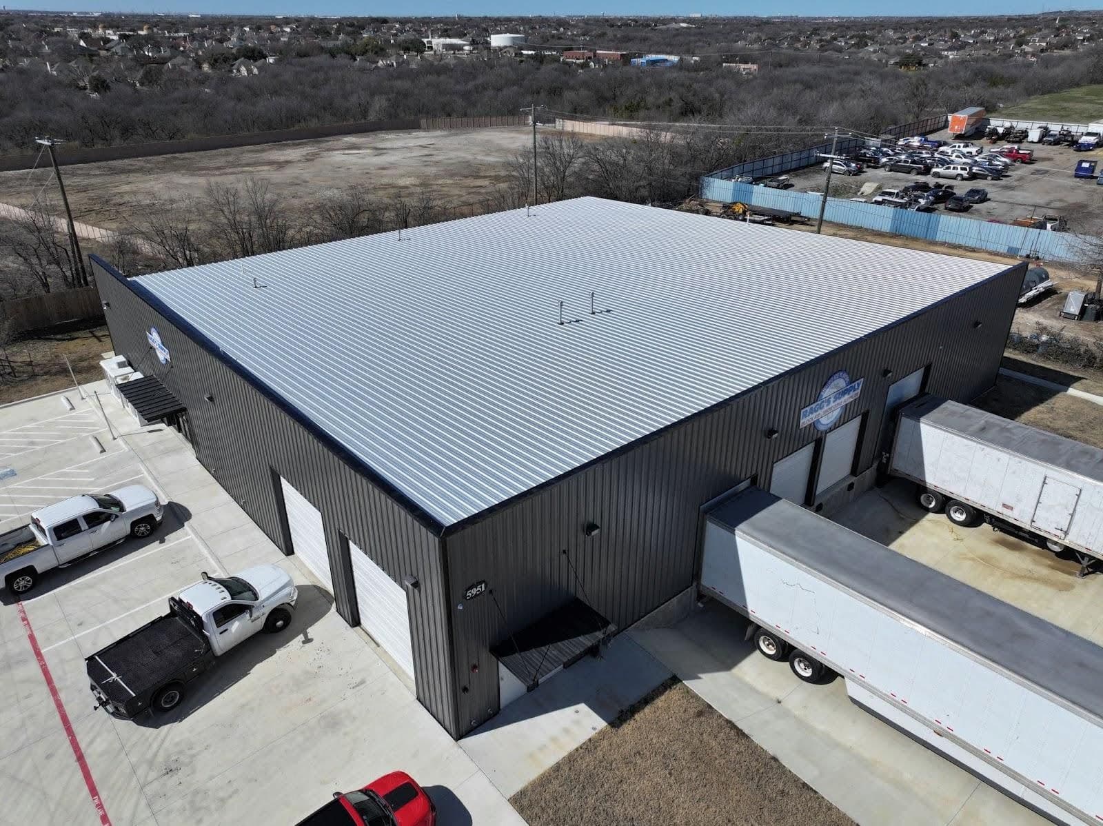 Industrial roofing project